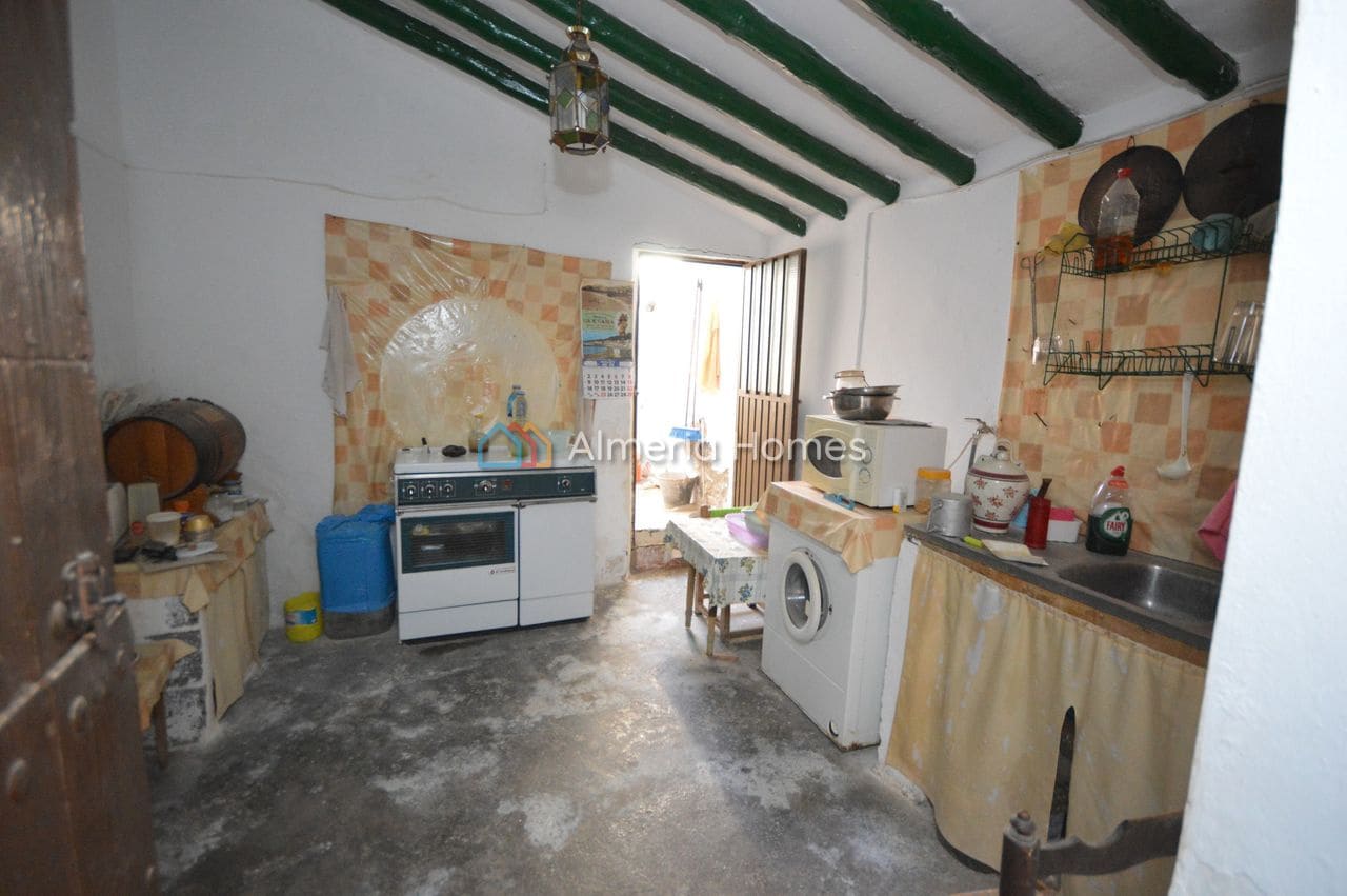 3 bedroom Finca/Country House for sale in Lubrin with garage - € 70,000 (Ref: 9386635)