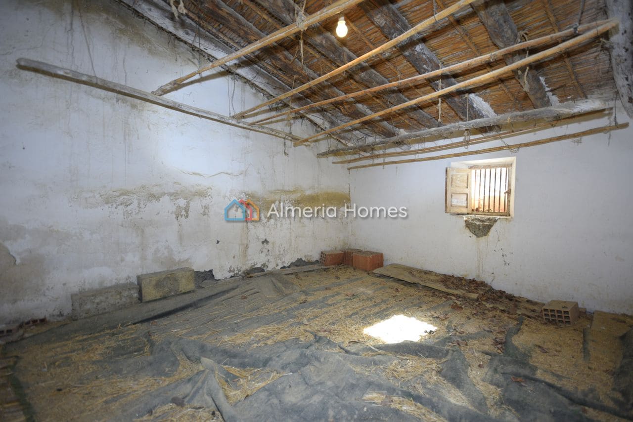 4 soveværelse Finca/Landehus til salg i Oria - € 73.000 (Ref: 9386636)