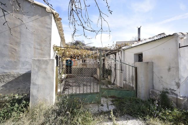 4 soveværelse Finca/Landehus til salg i Oria - € 73.000 (Ref: 9386636)