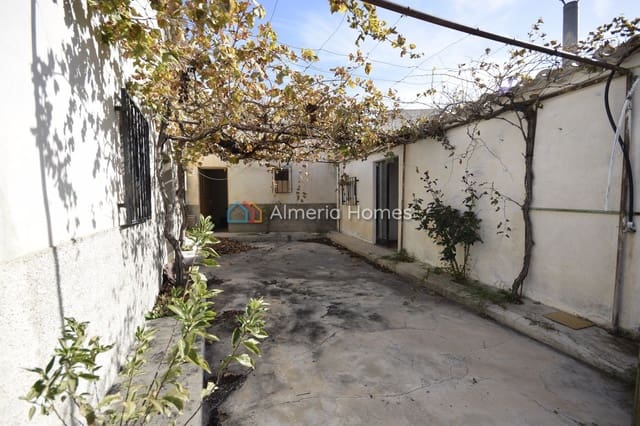 4 soveværelse Finca/Landehus til salg i Oria - € 73.000 (Ref: 9386636)