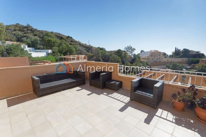2 soveværelse Lejlighed til salg i Mojacar med garage - € 180.000 (Ref: 9402410)