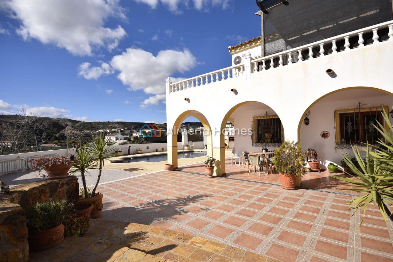 3 bedroom Finca/Country House for sale in Albox with pool - € 325,000 (Ref: 9402504)