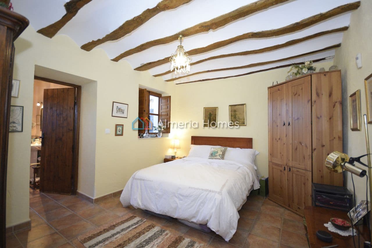 3 bedroom Finca/Country House for sale in Albox with pool - € 325,000 (Ref: 9402504)