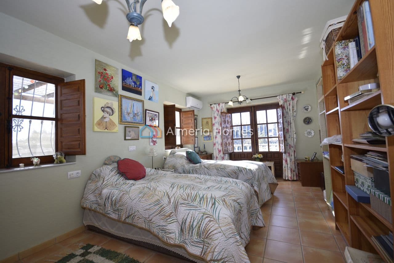 3 bedroom Finca/Country House for sale in Albox with pool - € 325,000 (Ref: 9402504)