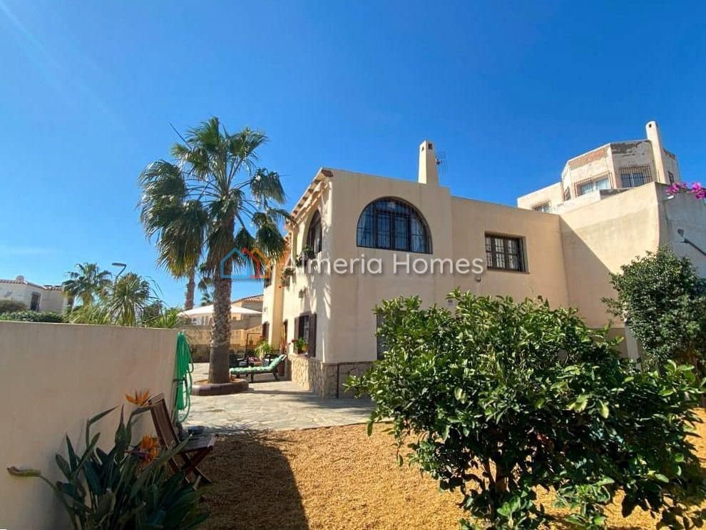 3 soveværelse Villa til salg i Mojacar - € 410.000 (Ref: 9410061)