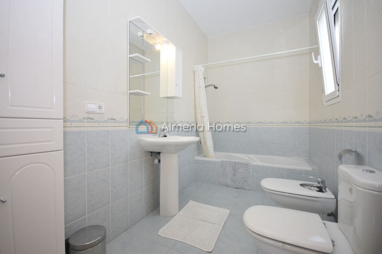 3 sovrum Villa till salu i Arboleas med pool - 274 995 € (Ref: 9426487)