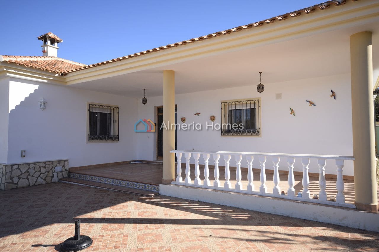 3 sovrum Villa till salu i Arboleas med pool - 274 995 € (Ref: 9426487)