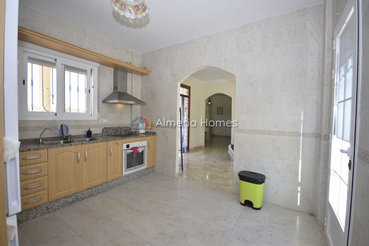 3 sovrum Villa till salu i Arboleas med pool - 274 995 € (Ref: 9426487)