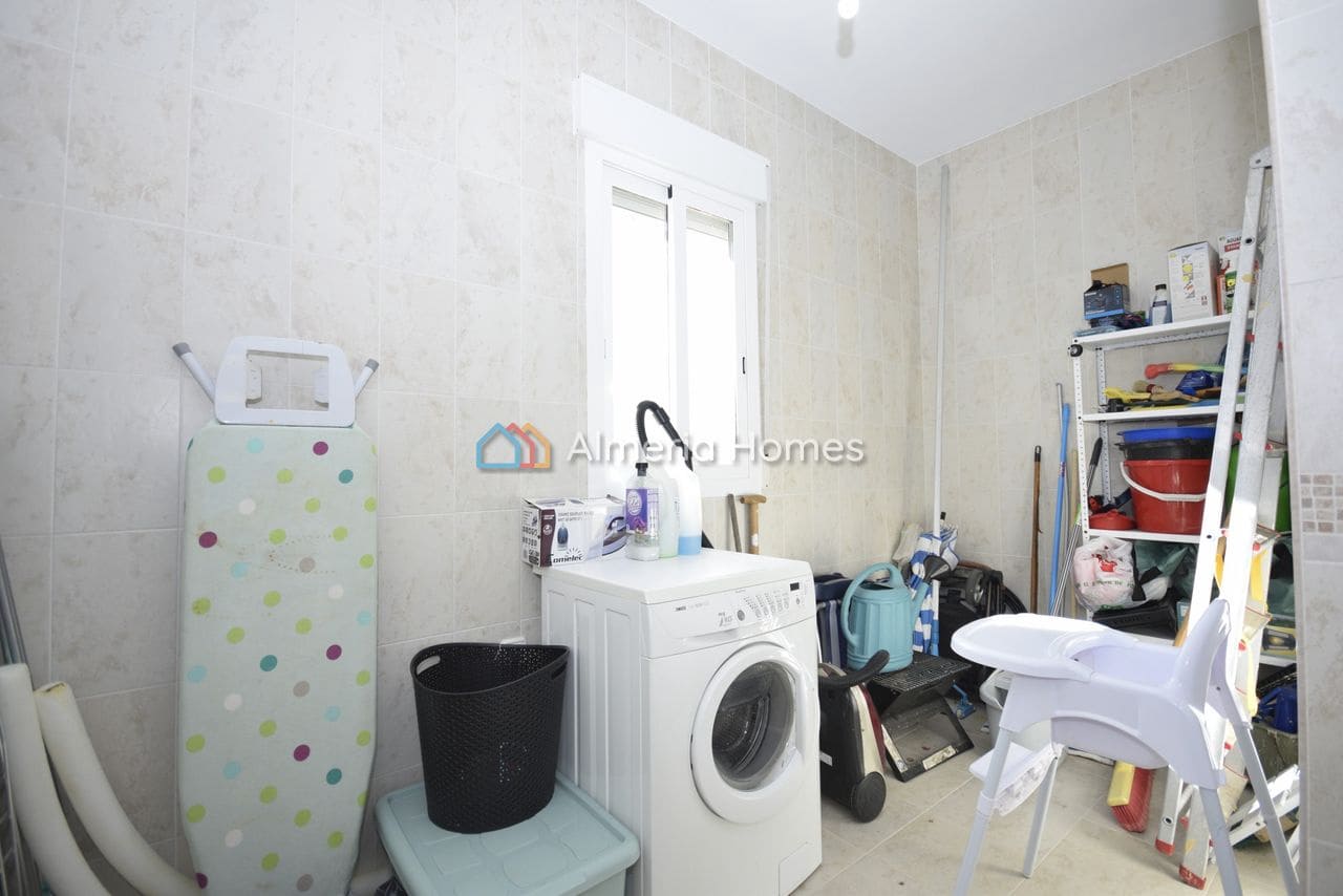 3 sovrum Villa till salu i Arboleas med pool - 274 995 € (Ref: 9426487)