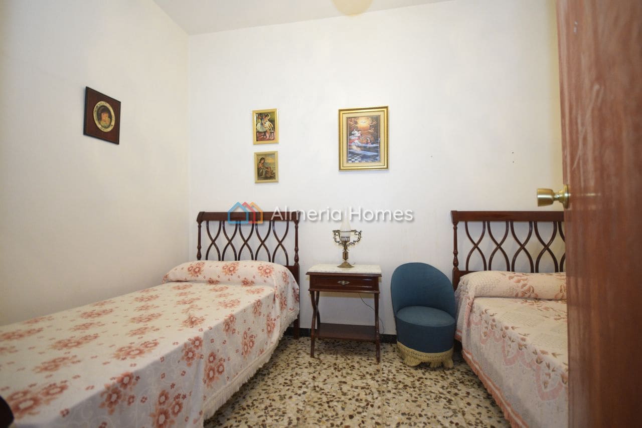 4 soveværelse Byhus til salg i Albanchez med swimmingpool - € 55.000 (Ref: 9449720)