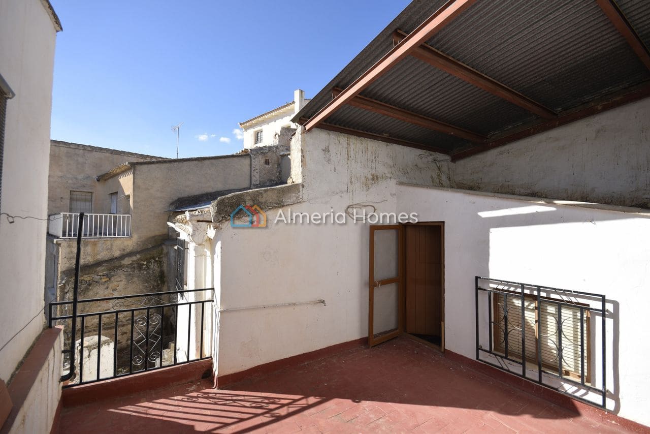 4 soveværelse Byhus til salg i Albanchez med swimmingpool - € 55.000 (Ref: 9449720)