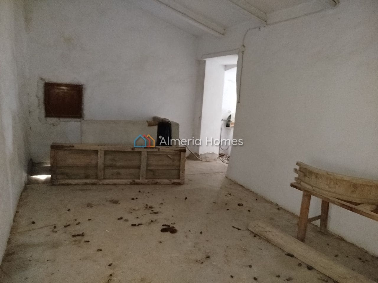 4 bedroom Townhouse for sale in Lucar - € 45,000 (Ref: 9471562)