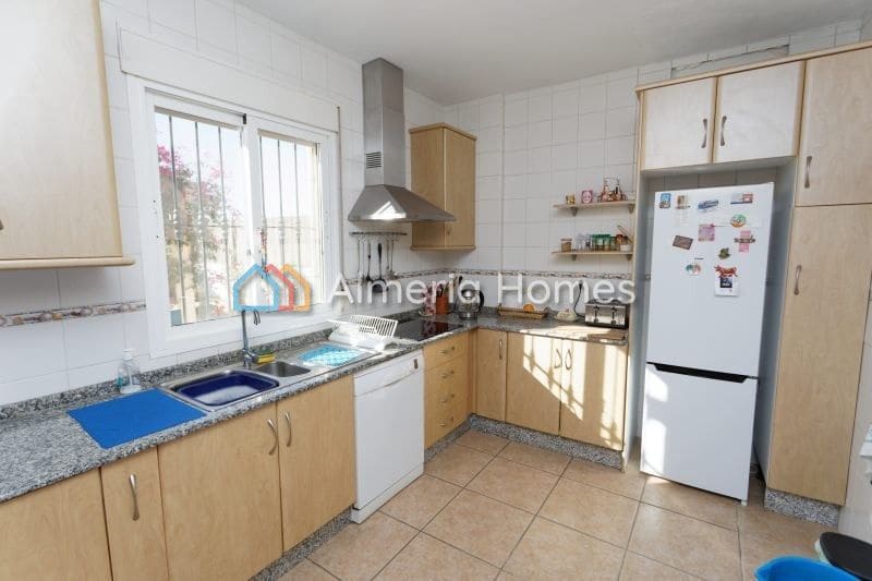 4 bedroom Villa for sale in Vera with pool - € 375,000 (Ref: 9471564)