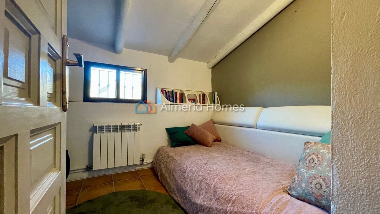 4 sovrum Finca/Hus på landet till salu i Cantoria med pool - 345 000 € (Ref: 9473391)