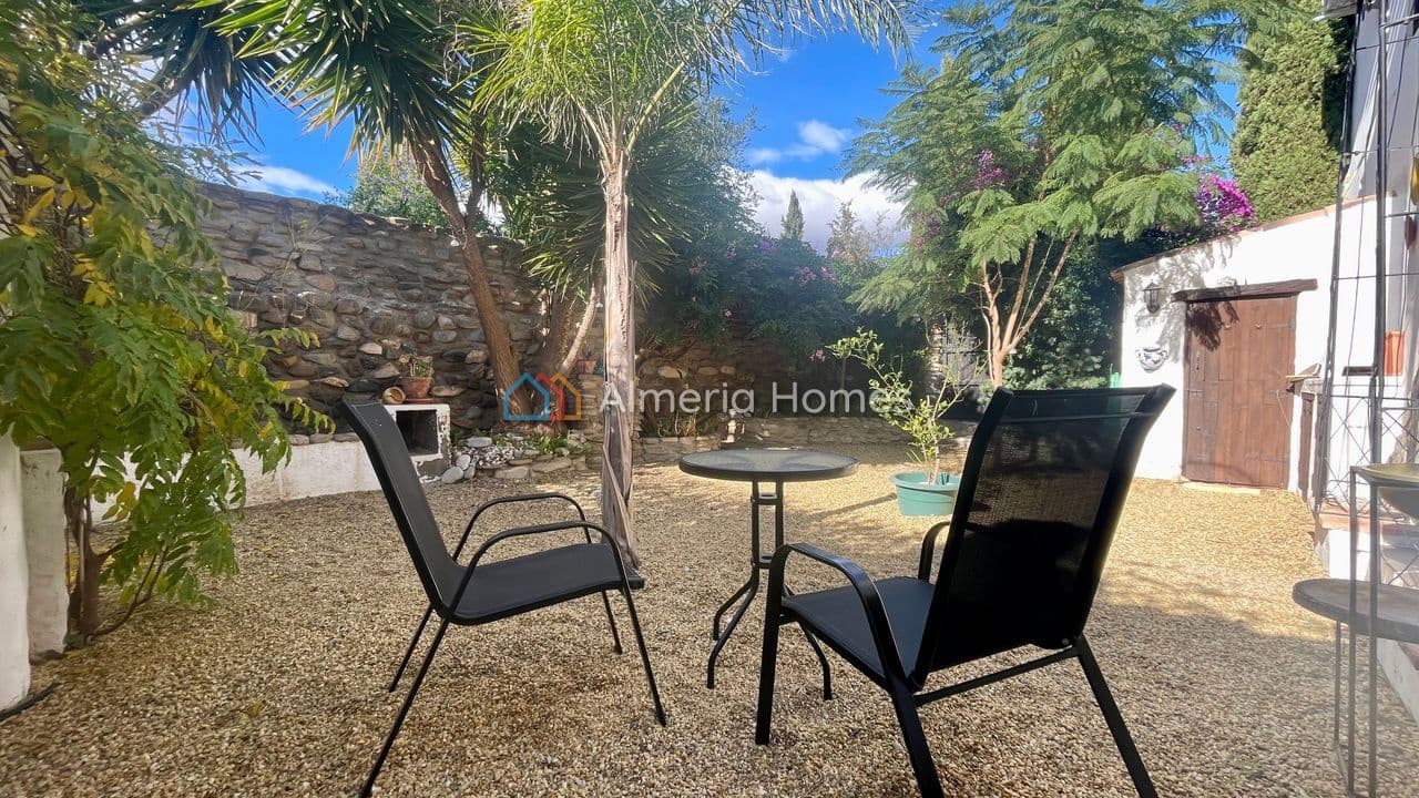 4 sovrum Finca/Hus på landet till salu i Cantoria med pool - 345 000 € (Ref: 9473391)