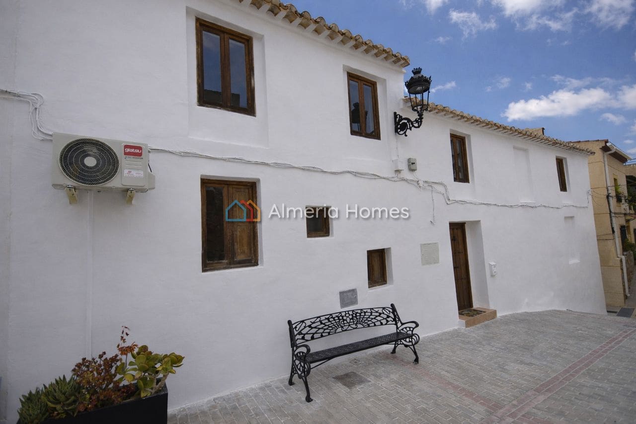 3 bedroom Townhouse for sale in Urracal - € 74,995 (Ref: 9491842)
