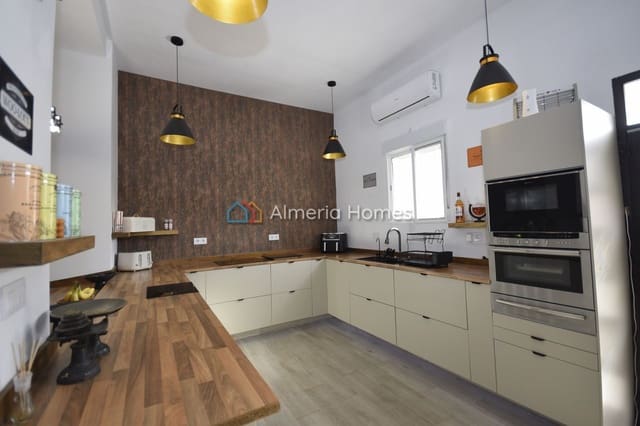 3 soveværelse Byhus til salg i Cantoria - € 199.500 (Ref: 9506413)