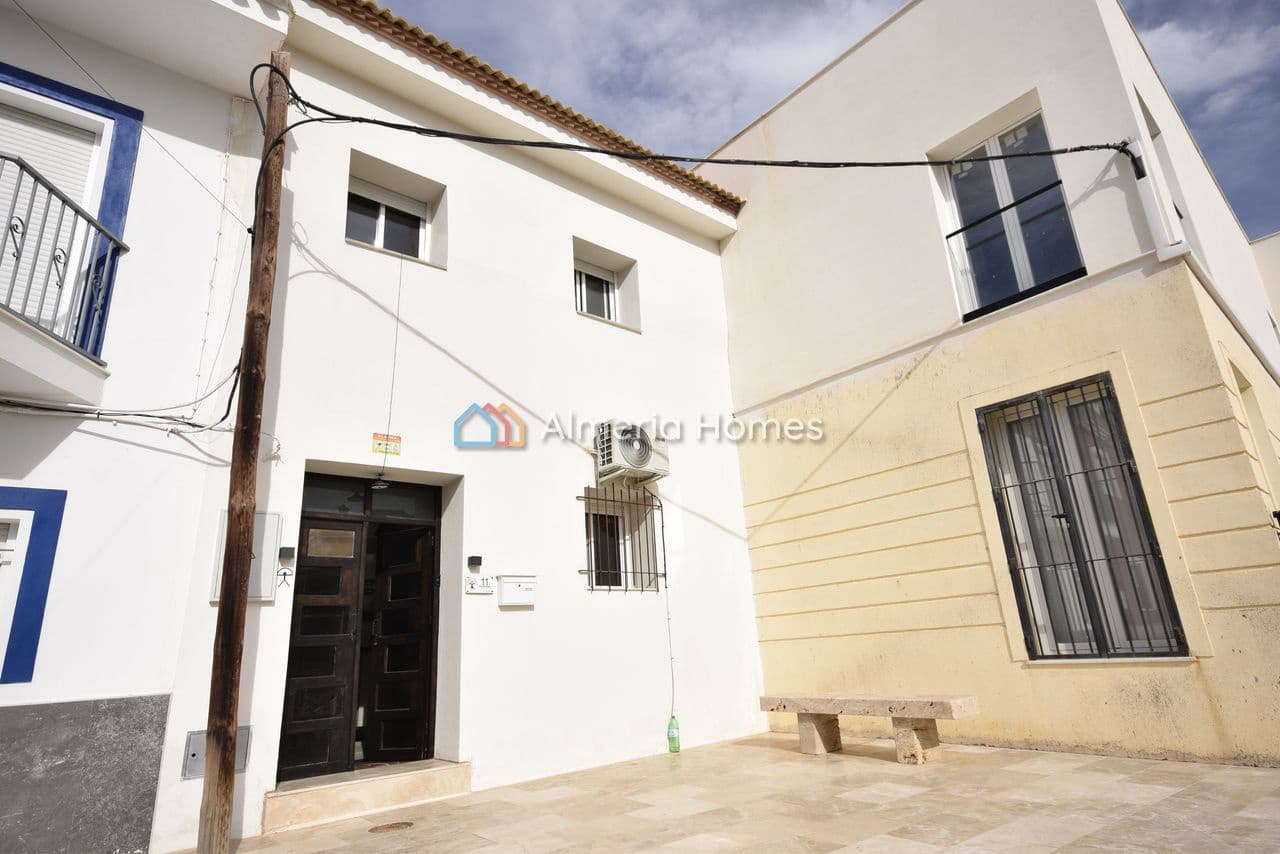 3 bedroom Townhouse for sale in Cantoria - € 199,500 (Ref: 9506413)