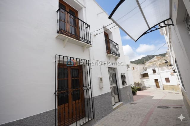 5 quarto Casa em Banda para venda em Urrácal - 72 500 € (Ref: 9517854)