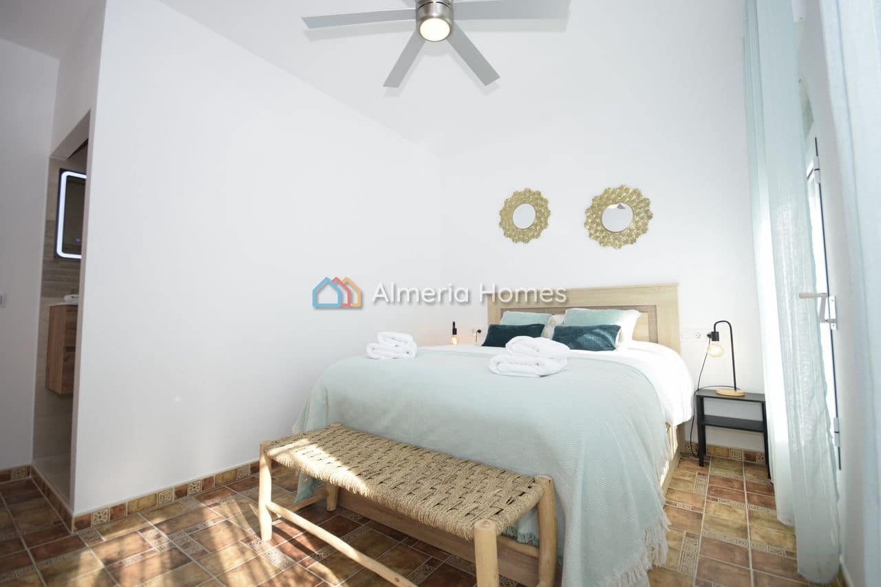 4 bedroom Villa for sale in Oria with pool - € 384,995 (Ref: 9523279)