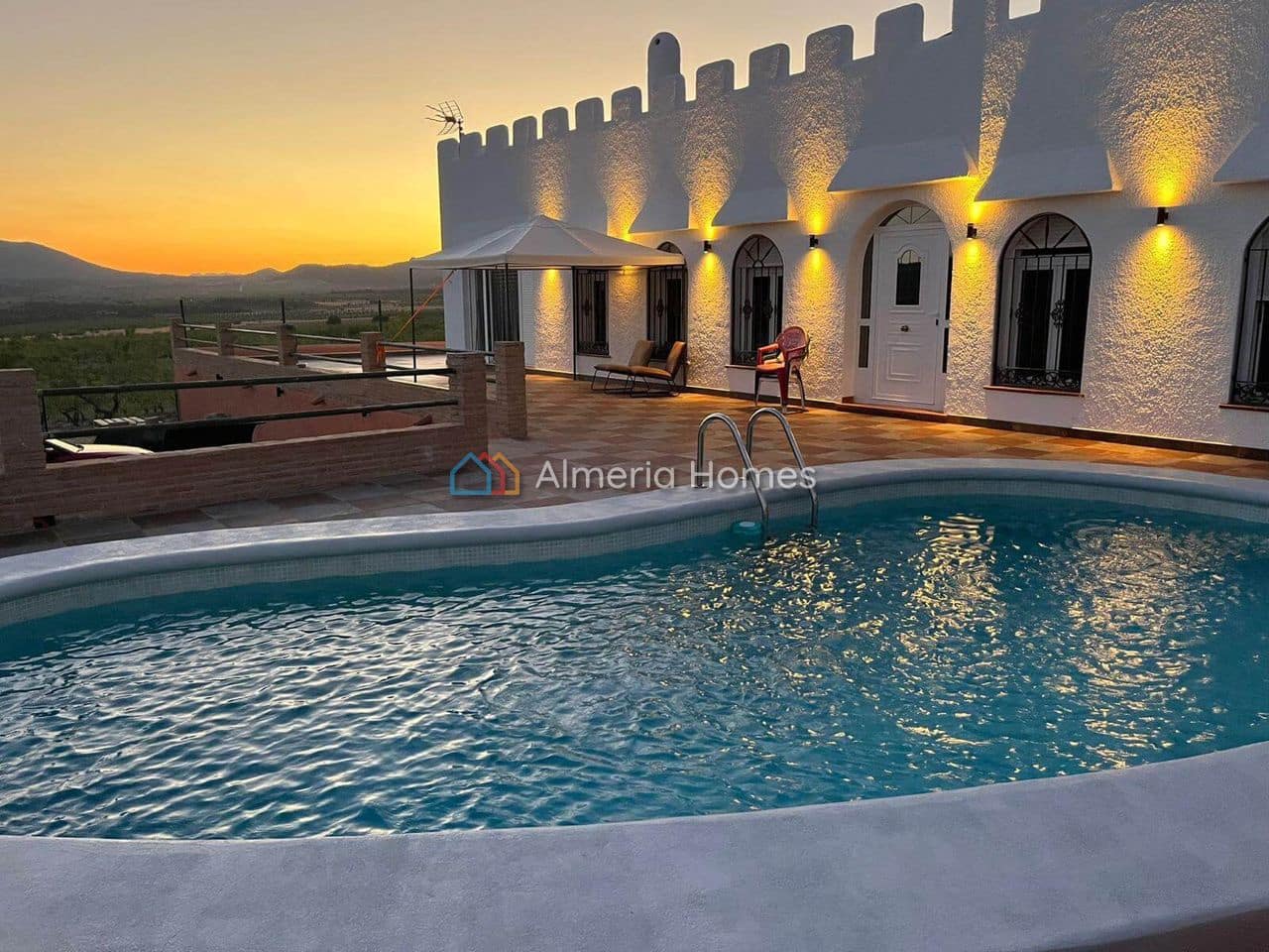 4 bedroom Villa for sale in Oria with pool - € 384,995 (Ref: 9523279)