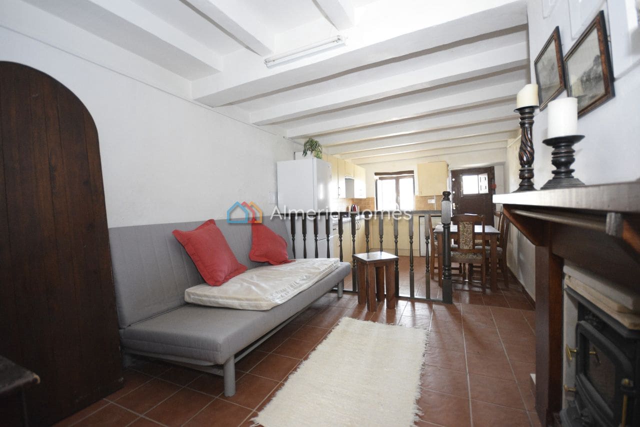 2 soveværelse Finca/Landehus til salg i Albox med garage - € 74.995 (Ref: 9532609)