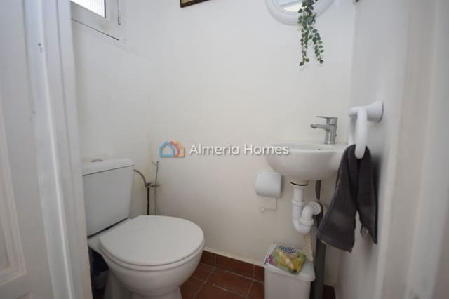 2 soveværelse Finca/Landehus til salg i Albox med garage - € 74.995 (Ref: 9532609)