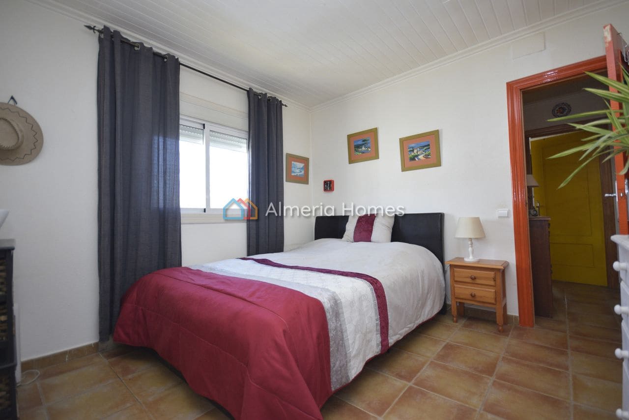 3 soveværelse Villa til salg i Velez-Rubio med swimmingpool - € 159.995 (Ref: 9534597)