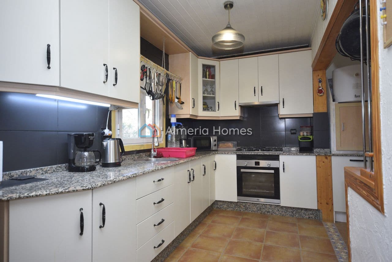 3 soveværelse Villa til salg i Velez-Rubio med swimmingpool - € 159.995 (Ref: 9534597)