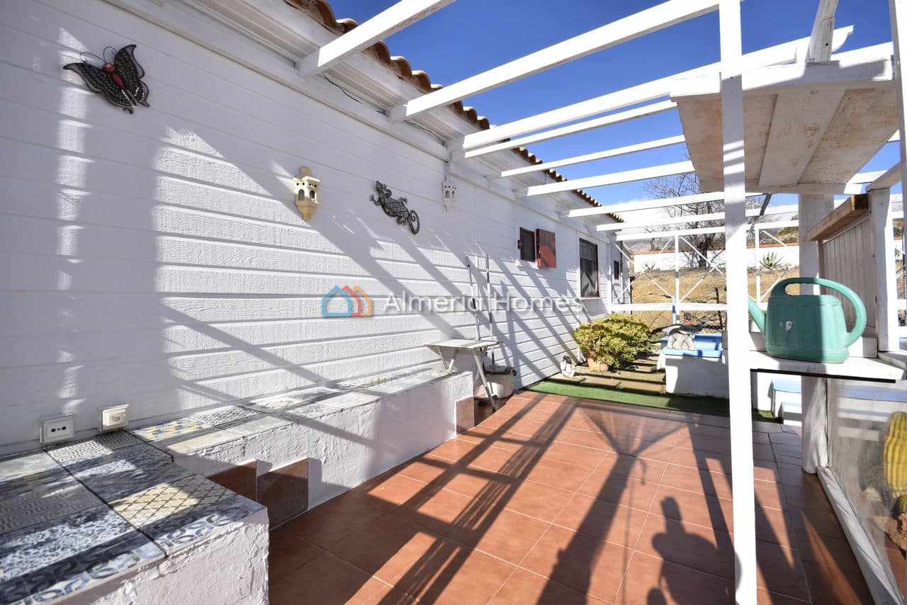 3 soveværelse Villa til salg i Velez-Rubio med swimmingpool - € 159.995 (Ref: 9534597)