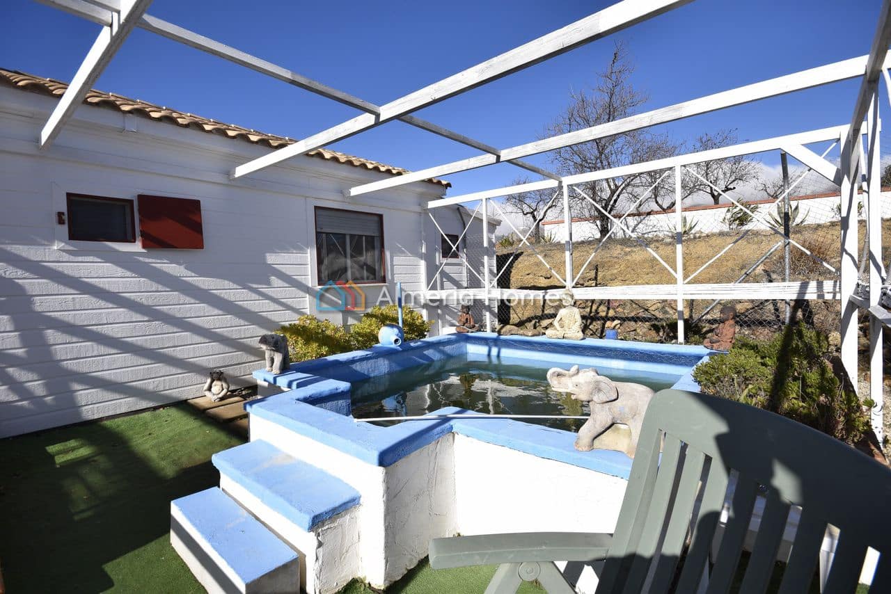 3 soveværelse Villa til salg i Velez-Rubio med swimmingpool - € 159.995 (Ref: 9534597)