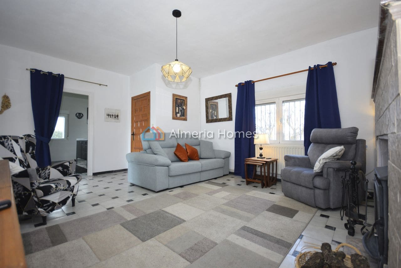 4 makuuhuone Huvila myytävänä paikassa Oria - 174 995 € (Ref: 9544445)