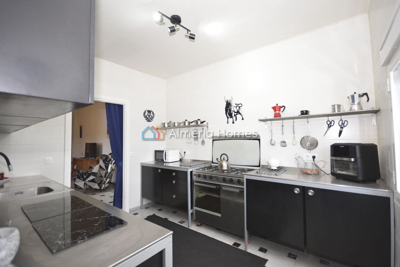 4 makuuhuone Huvila myytävänä paikassa Oria - 174 995 € (Ref: 9544445)