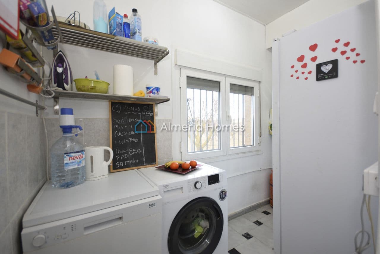 4 makuuhuone Huvila myytävänä paikassa Oria - 174 995 € (Ref: 9544445)