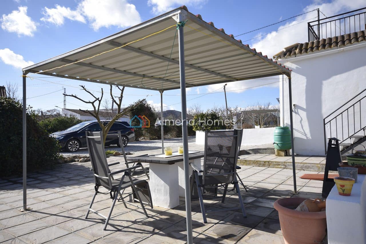 4 makuuhuone Huvila myytävänä paikassa Oria - 174 995 € (Ref: 9544445)