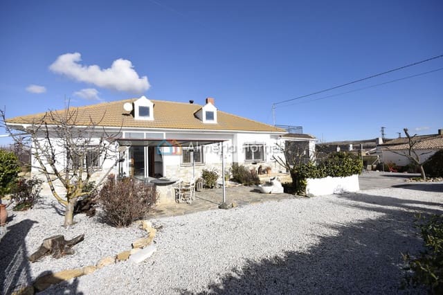 4 makuuhuone Huvila myytävänä paikassa Oria - 174 995 € (Ref: 9544445)