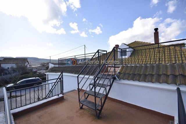 4 makuuhuone Huvila myytävänä paikassa Oria - 174 995 € (Ref: 9544445)