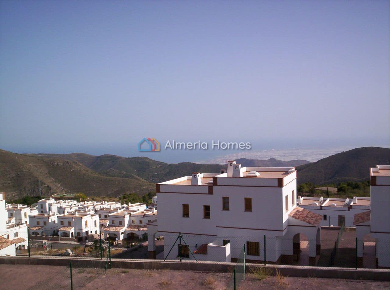 3 bedroom Villa for sale in Enix with garage - € 144,000 (Ref: 9566409)