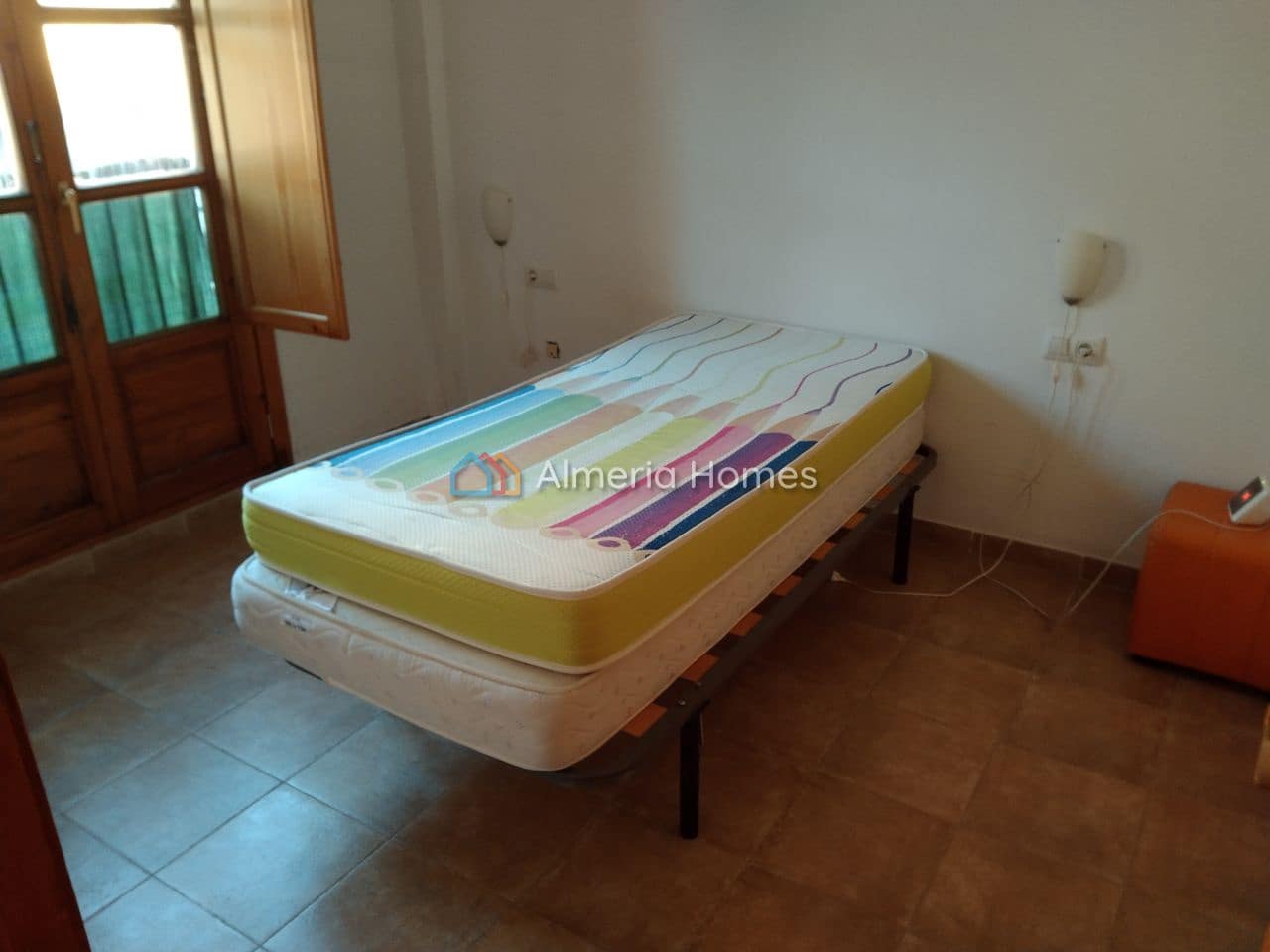 3 bedroom Villa for sale in Enix with garage - € 144,000 (Ref: 9566409)