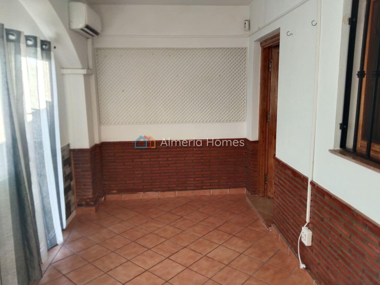 3 bedroom Villa for sale in Enix with garage - € 144,000 (Ref: 9566409)