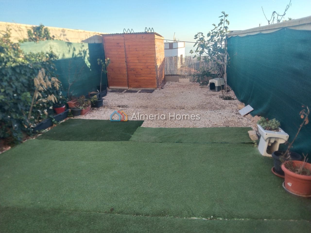 3 bedroom Villa for sale in Enix with garage - € 144,000 (Ref: 9566409)