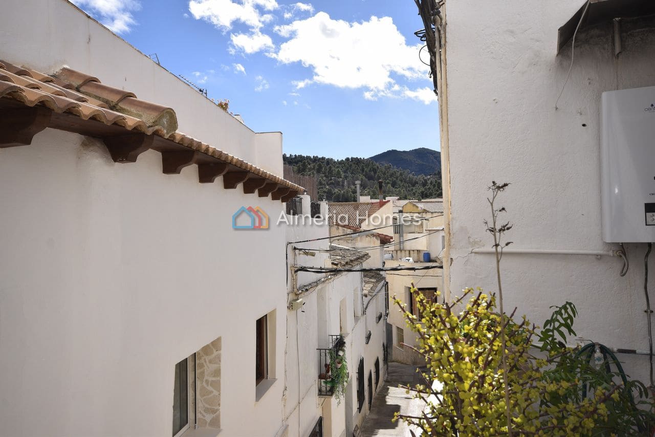 3 sovrum Hus till salu i Purchena - 49 995 € (Ref: 9572084)