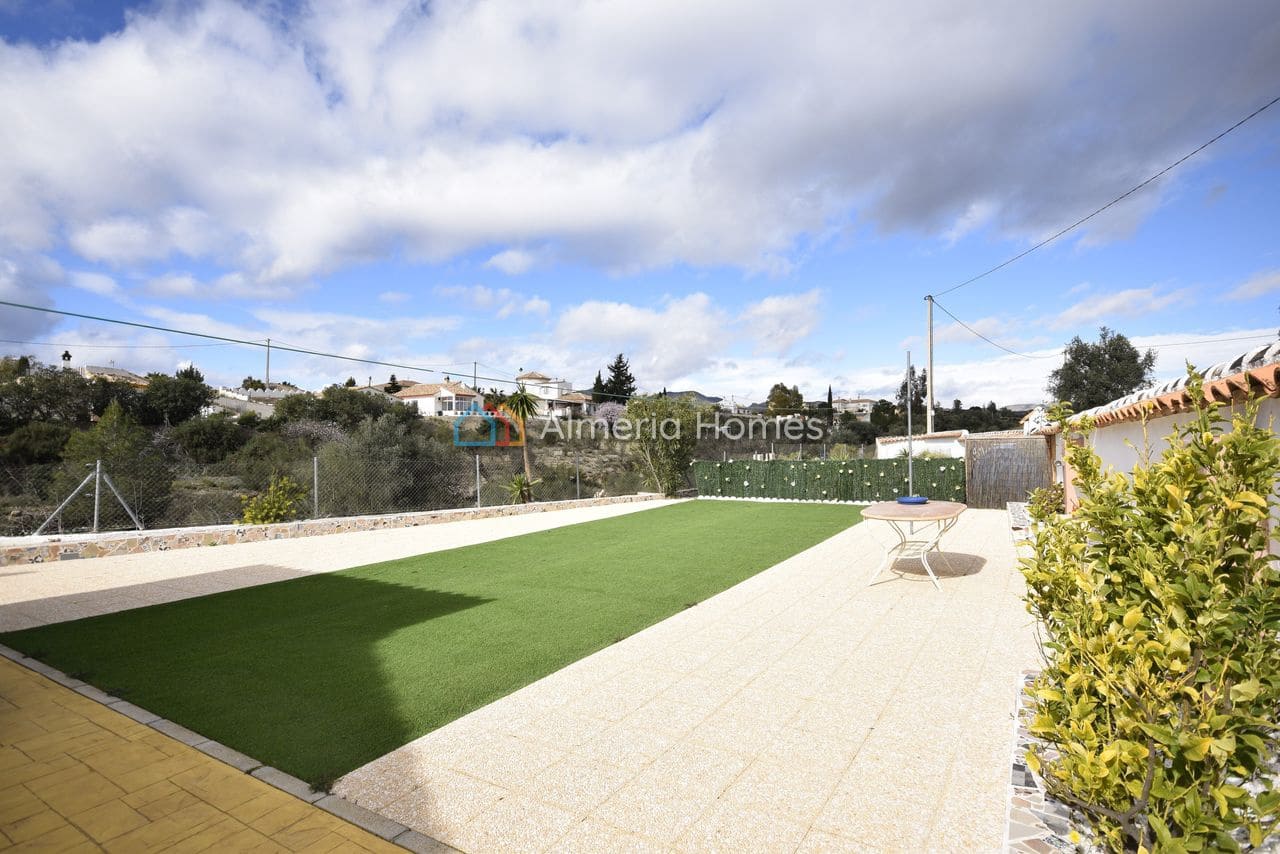 4 makuuhuone Huvila myytävänä paikassa Partaloa - 249 999 € (Ref: 9580006)