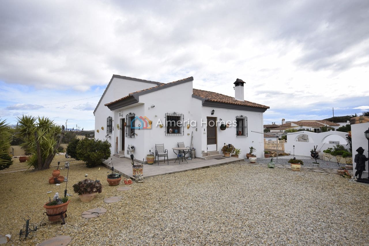 2 sovrum Villa till salu i Arboleas med pool - 220 000 € (Ref: 9584590)