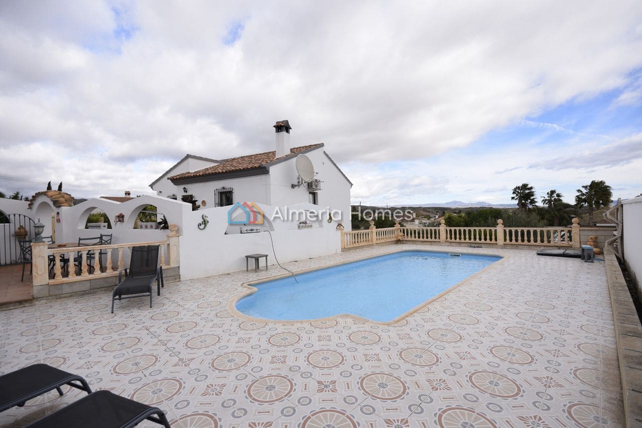 2 sovrum Villa till salu i Arboleas med pool - 220 000 € (Ref: 9584590)