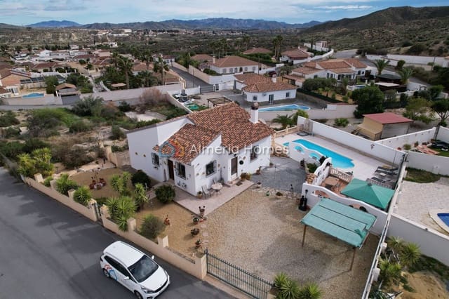 2 sovrum Villa till salu i Arboleas med pool - 220 000 € (Ref: 9584590)