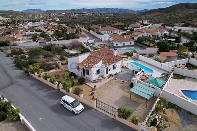 2 sovrum Villa till salu i Arboleas med pool - 220 000 € (Ref: 9584590)