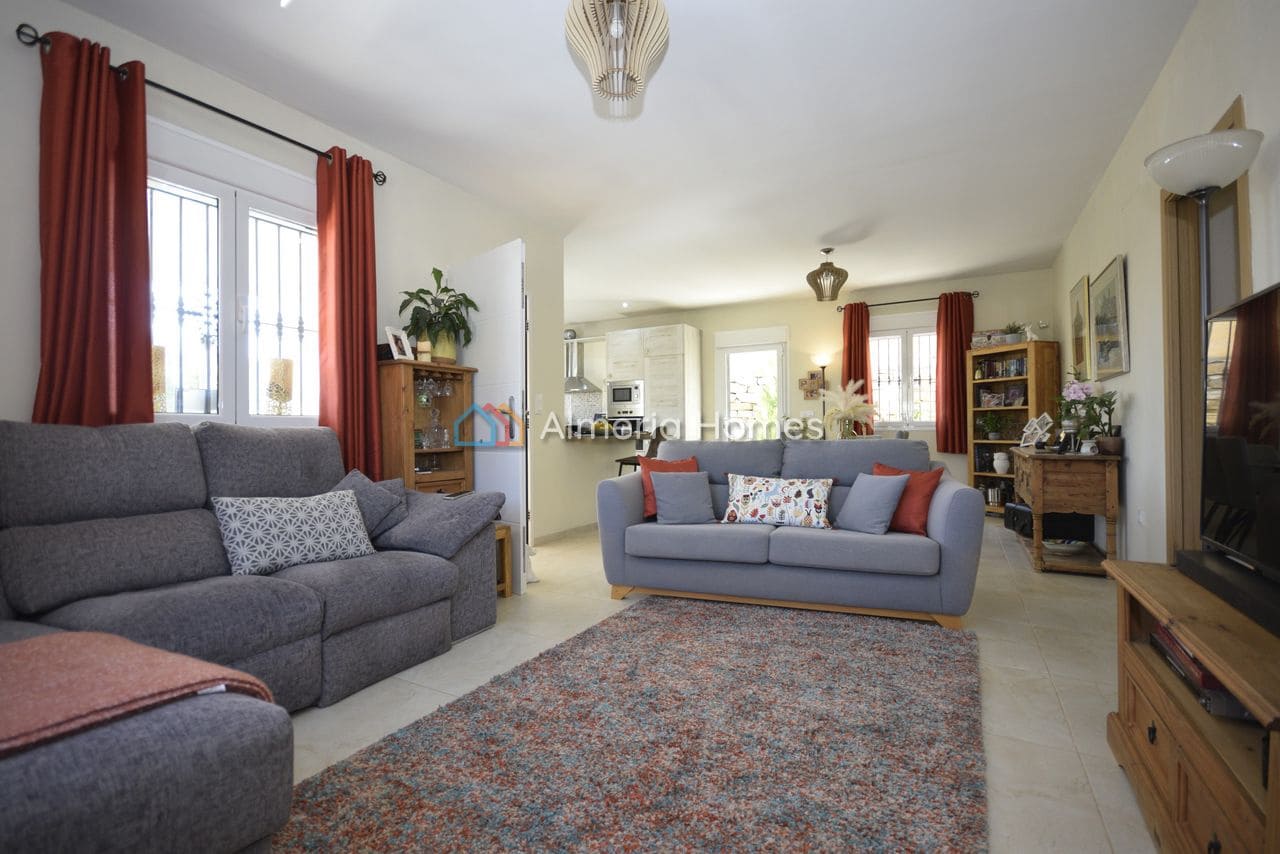 3 sovrum Villa till salu i Arboleas med pool - 349 995 € (Ref: 9598168)