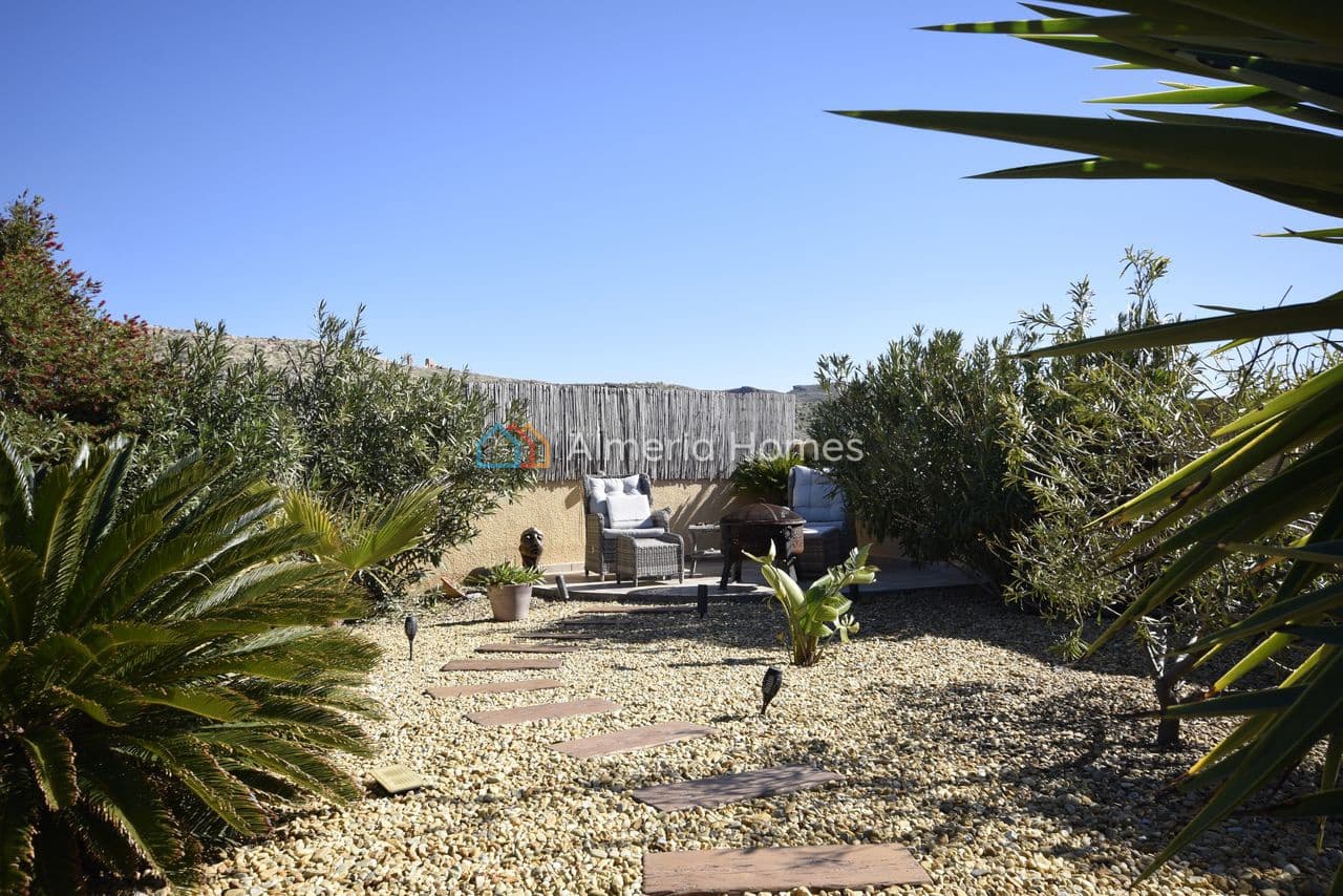 3 sovrum Villa till salu i Arboleas med pool - 349 995 € (Ref: 9598168)