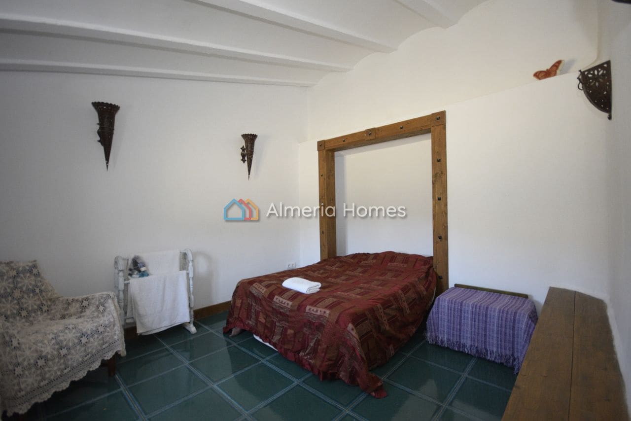 Finca/Casa Rural de 5 habitaciones en Oria en venta - 239.000 € (Ref: 9603430)